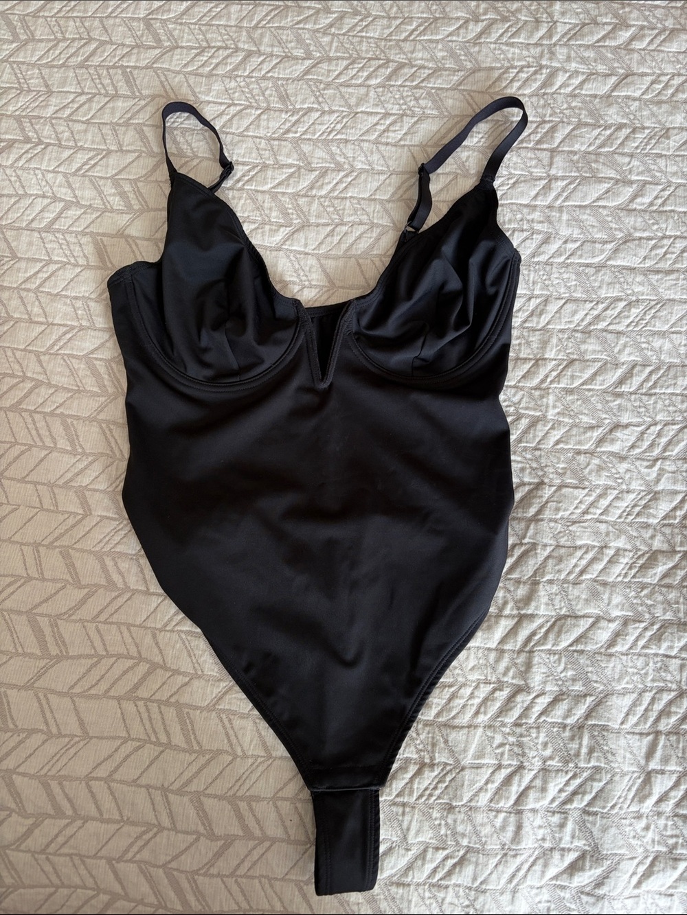 Popilush Black Underwire V Shaping Thong Bodysuit with Adjustable Straps